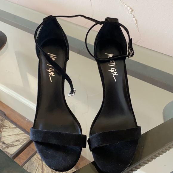 Nasty Gal ankle strap shoes - Picture 3 of 4